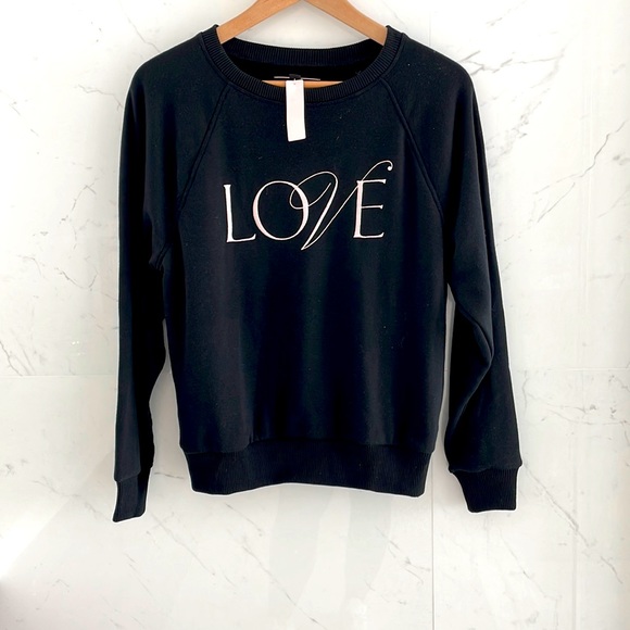 Victoria Secret”LOVE” Sweater❤️ - Picture 1 of 6